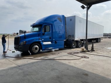 Truck and Trailer Wash